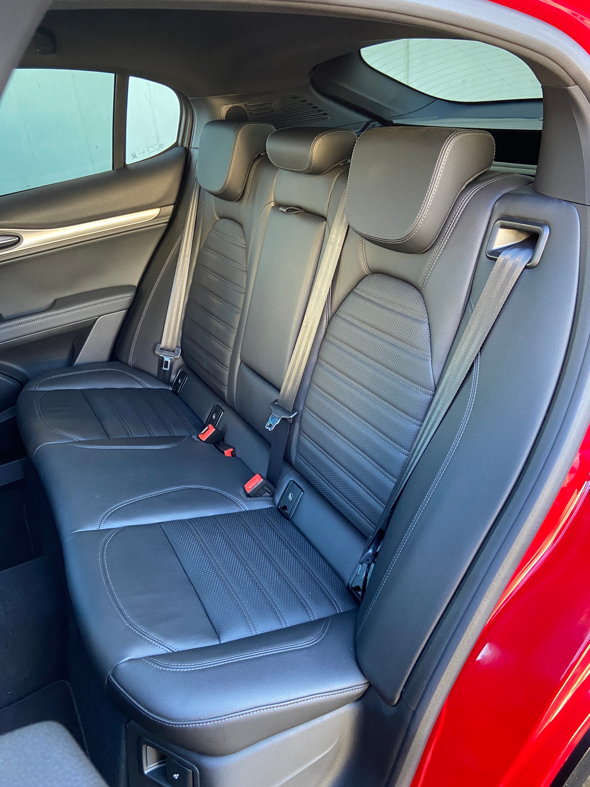 ALFA ROMEO Stelvio 2.0 Veloce Q4 AT8-image-6
