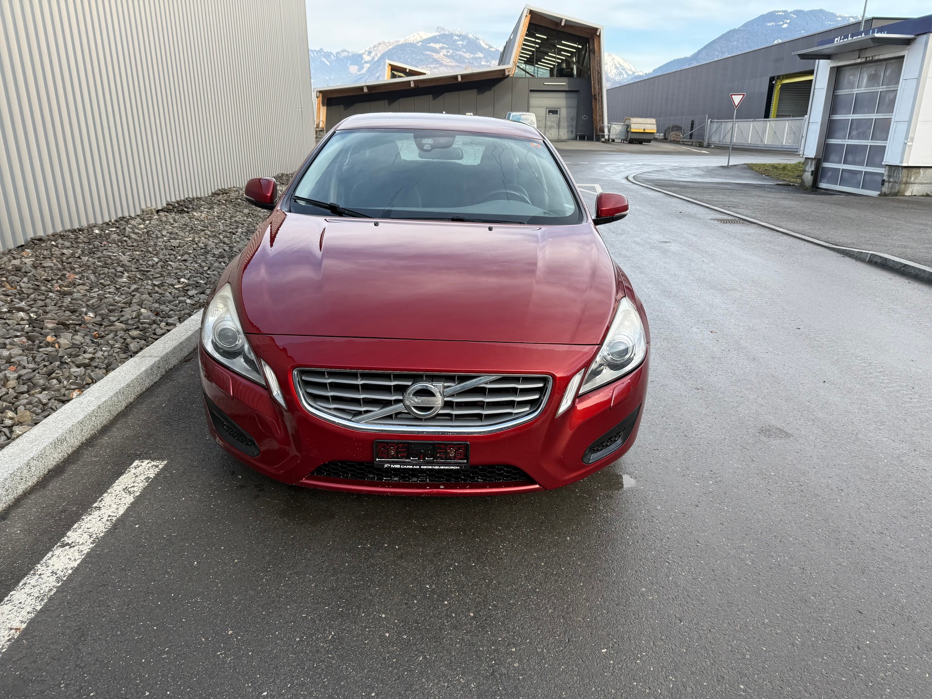 VOLVO V60 T4 Momentum PROBLÈME 2 EME BOITE VITESSE-image-5