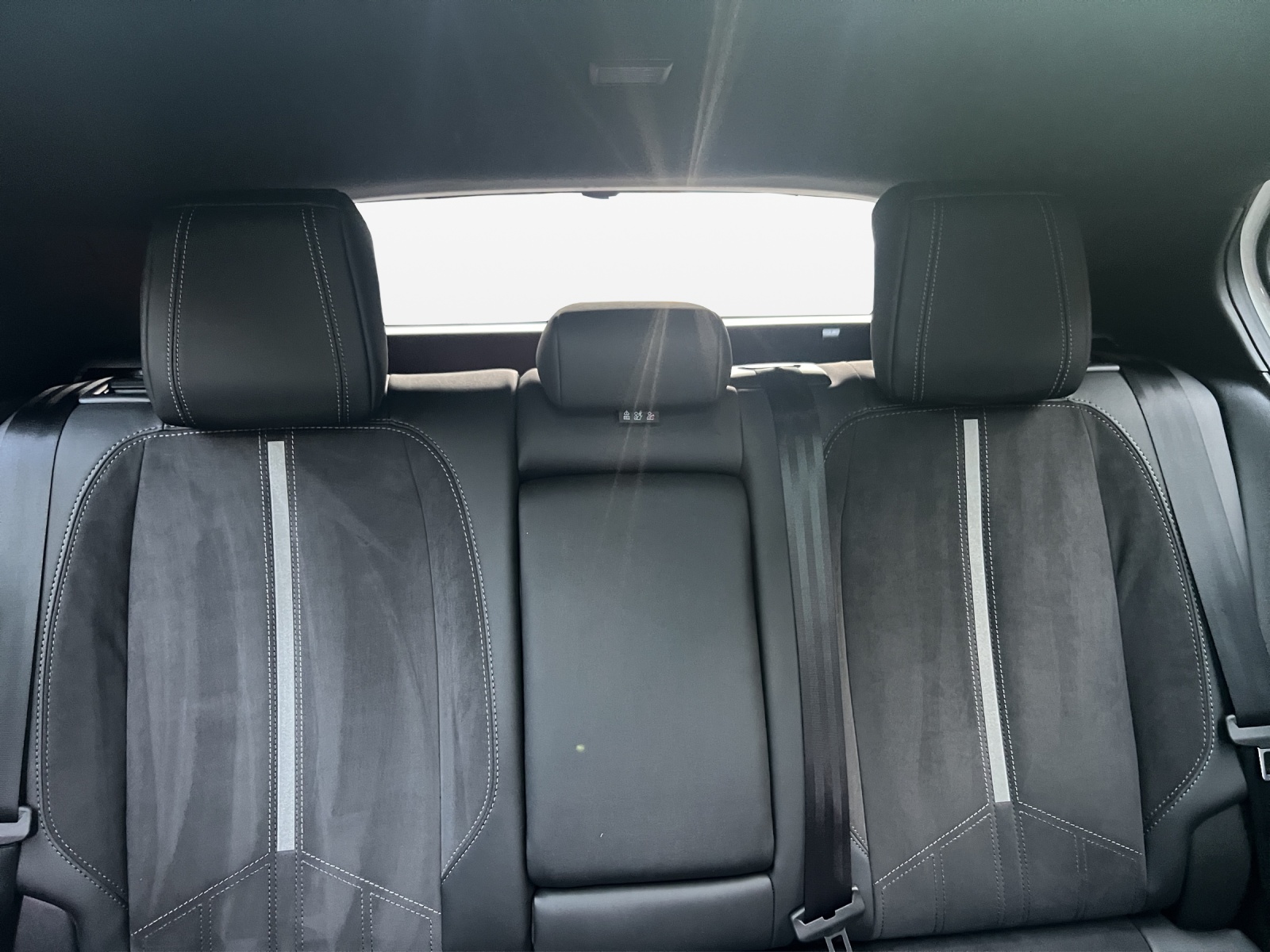 OPEL Astra 1.6 PHEV Turbo GSe A-image-17