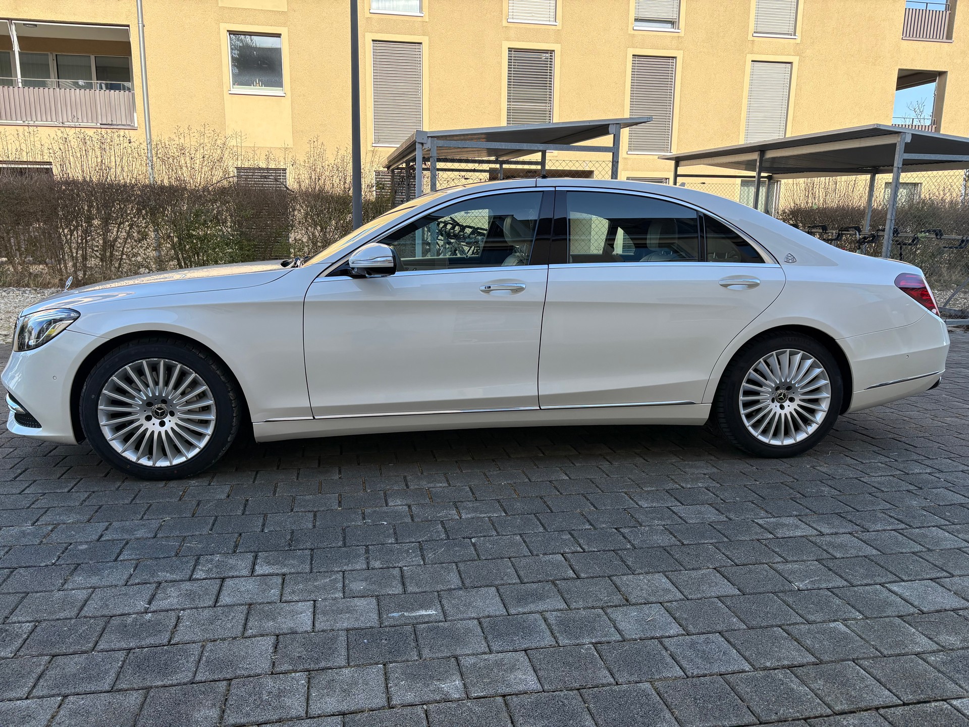 MERCEDES-BENZ 4MATIC S400d Long-image-6