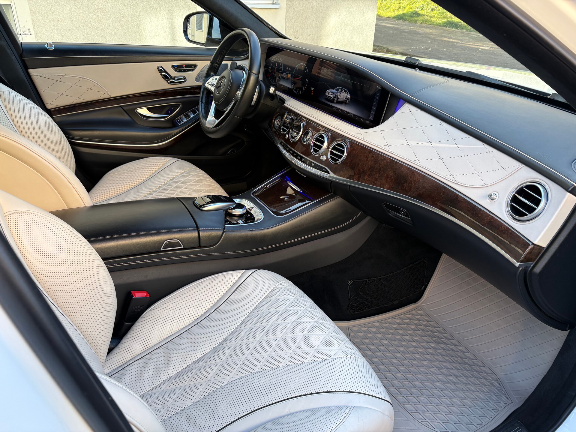 MERCEDES-BENZ 4MATIC S400d Long-image-9