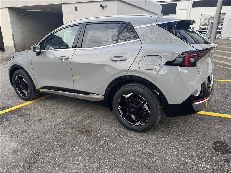 KIA Sportage 1.6 T-GDi Hybrid Style-image-3