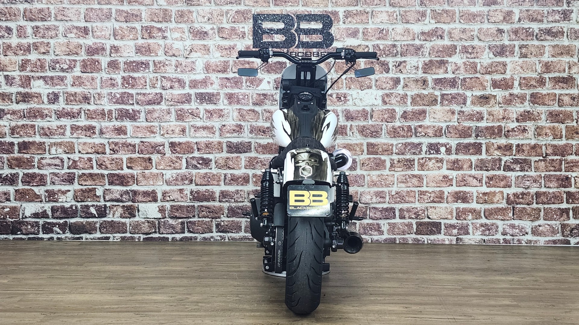 HARLEY-DAVIDSON FXDBB Dyna Street Bob Special 103 ABS-showroom-element-3