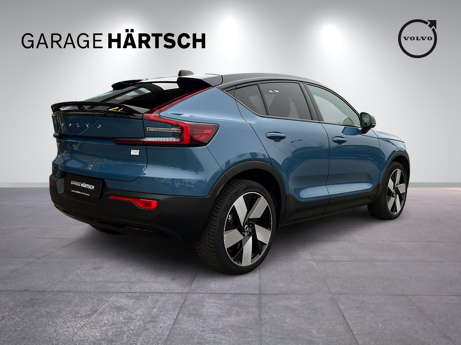VOLVO C40 P8 Twin Recharge AWD-image-6