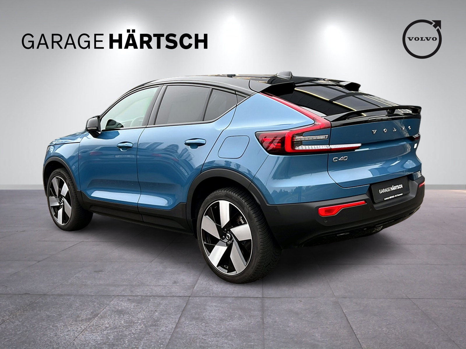 VOLVO C40 P8 Twin Recharge AWD-image-3
