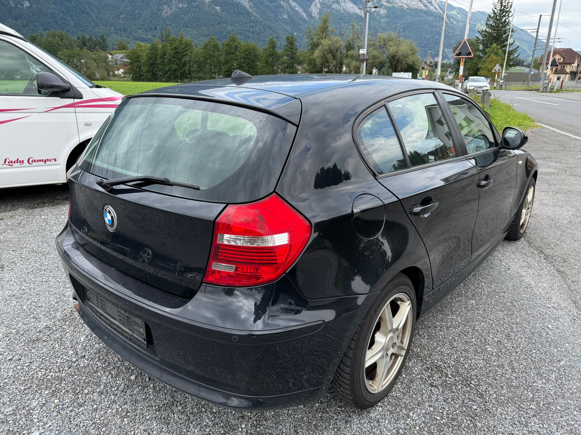 BMW 118d-image-4