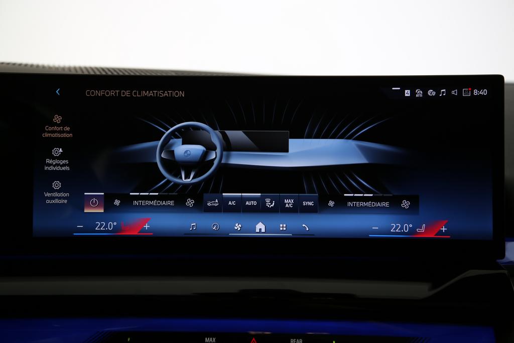 BMW 520d xDrive Touring-image-8