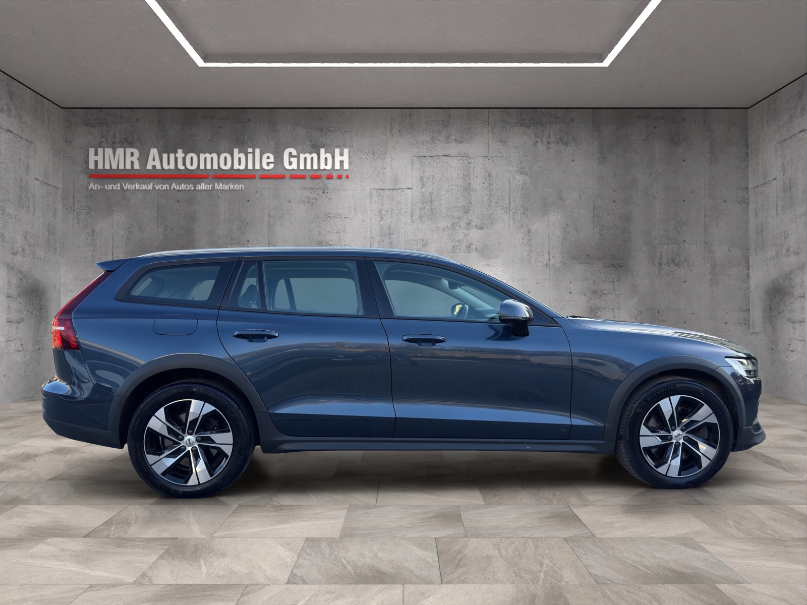VOLVO V60 Cross Country D4 AWD Geartronic-image-6