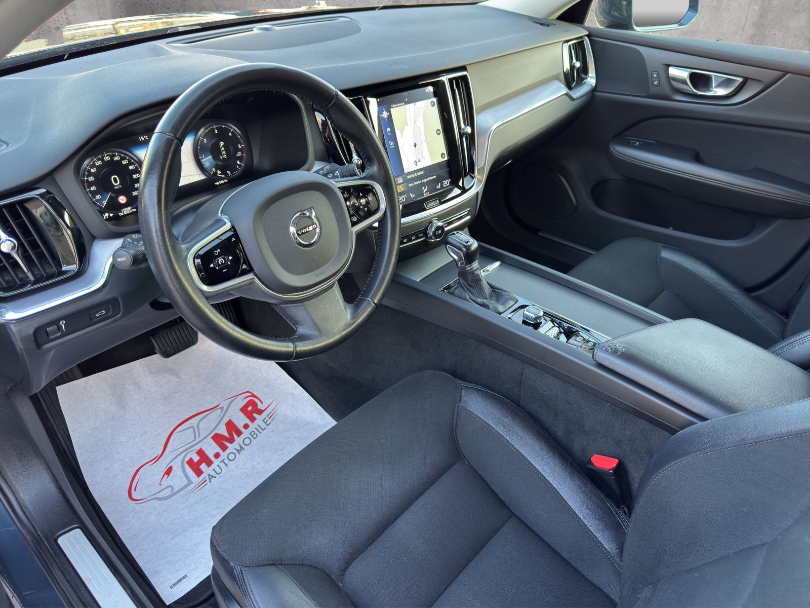 VOLVO V60 Cross Country D4 AWD Geartronic-image-7
