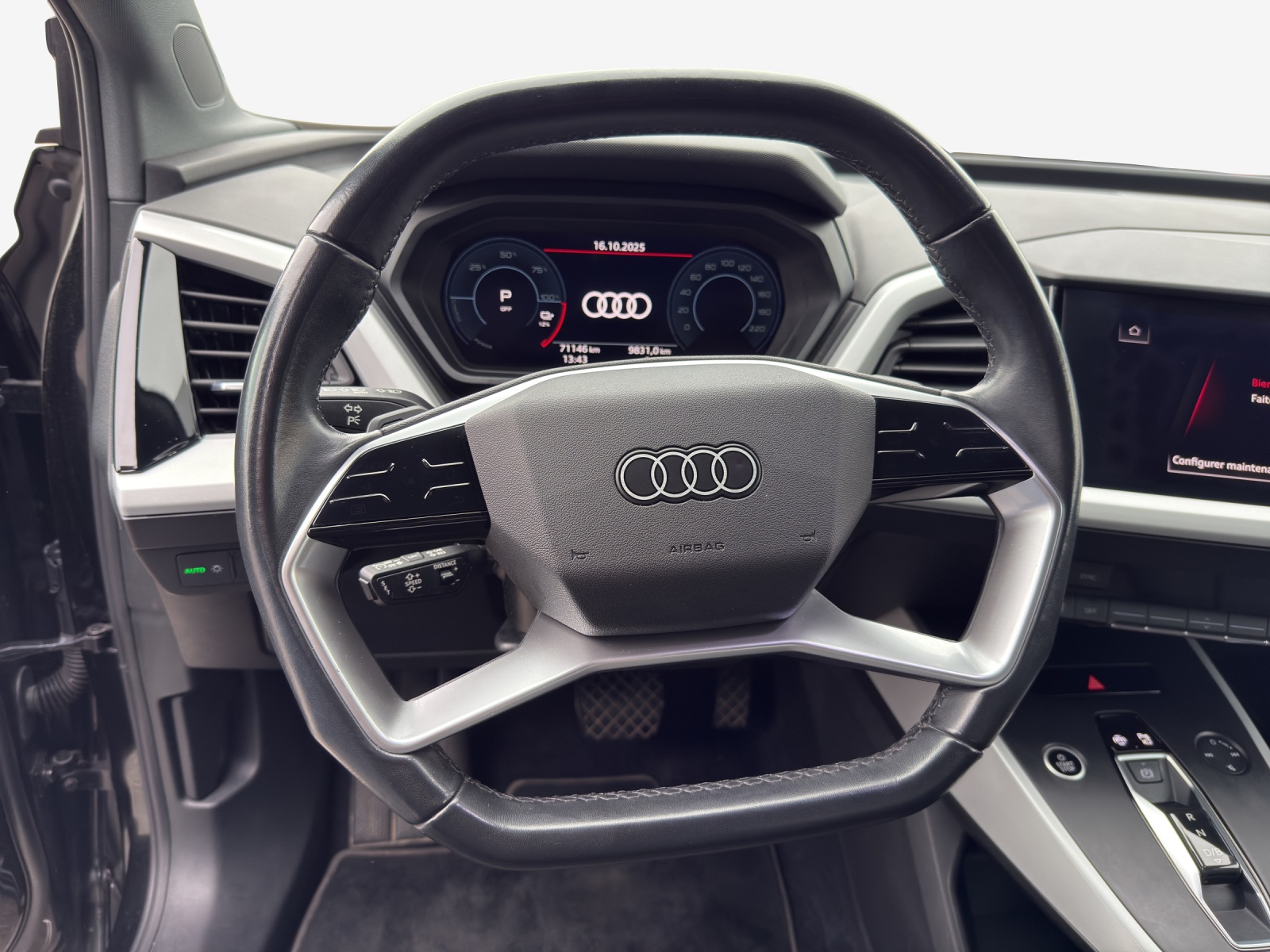 AUDI Q4 Sportback e-tron 40-image-10
