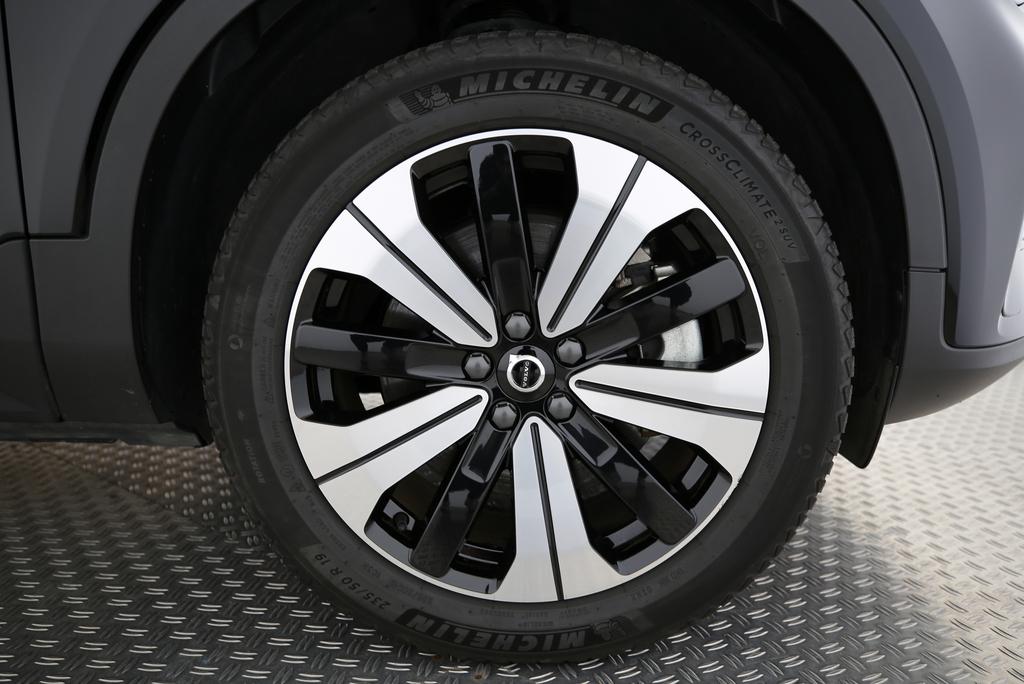 VOLVO C40 P6 Recharge Core-image-14