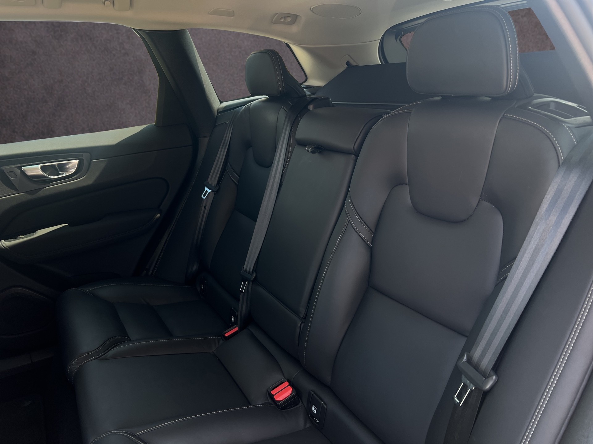 VOLVO XC60 2.0 T8 TE Plus Dark eAWD-image-15