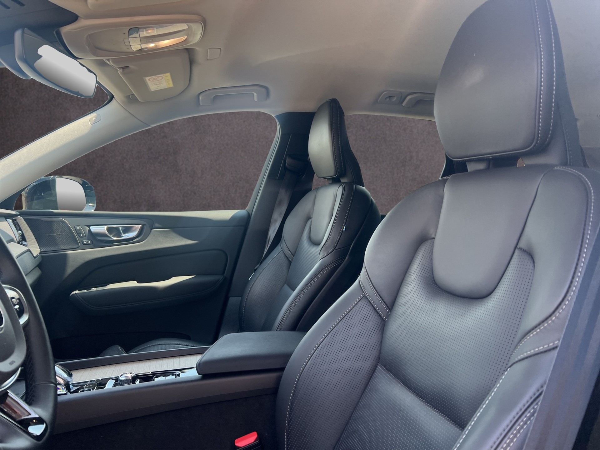 VOLVO XC60 2.0 T8 TE Plus Dark eAWD-image-10