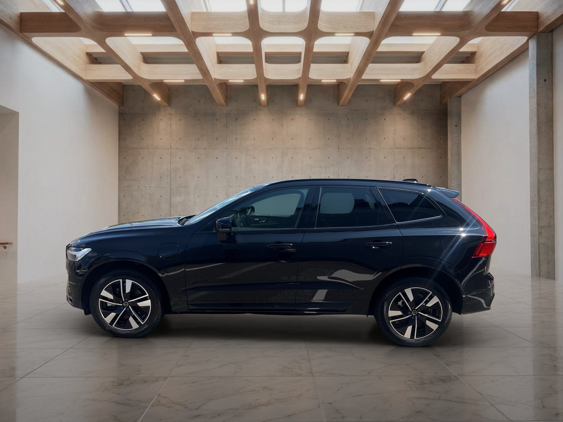 VOLVO XC60 2.0 T8 TE Plus Dark eAWD-showroom-element-2