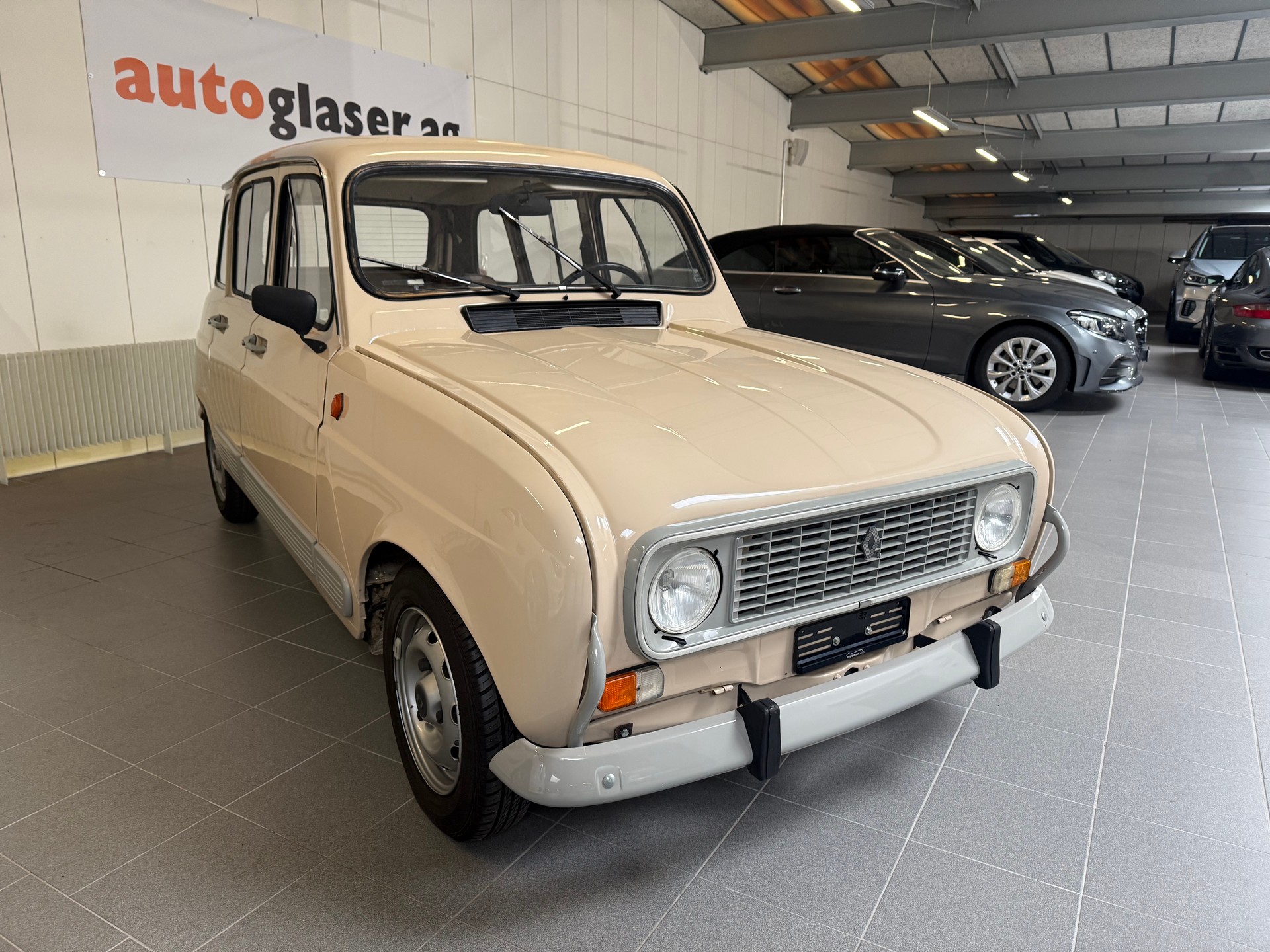 RENAULT R4 1100 GTL-image-5