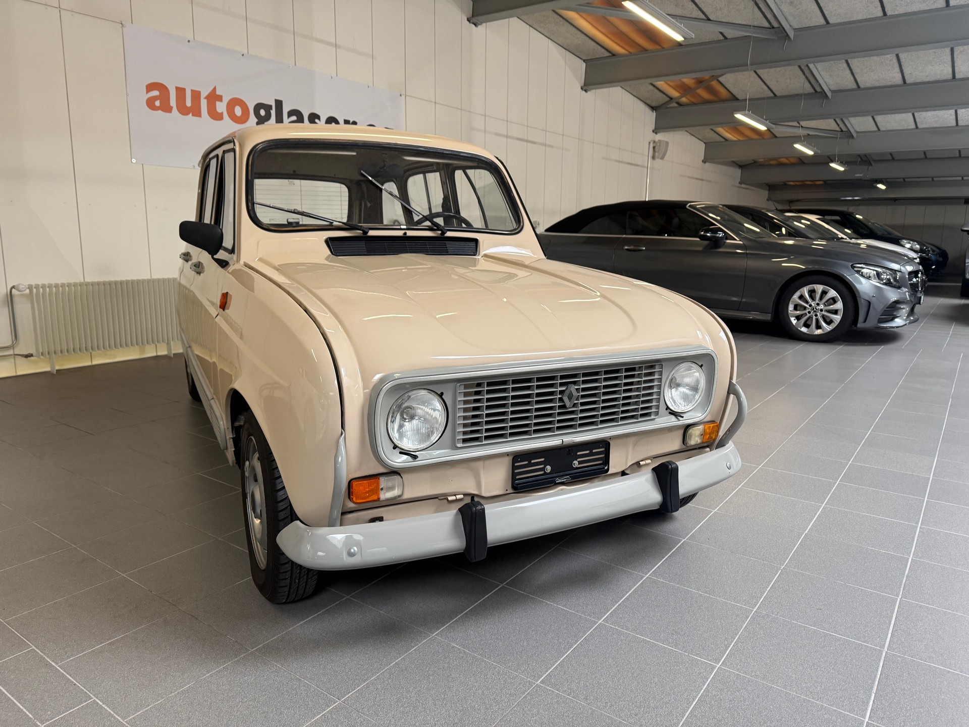 RENAULT R4 1100 GTL-image-4