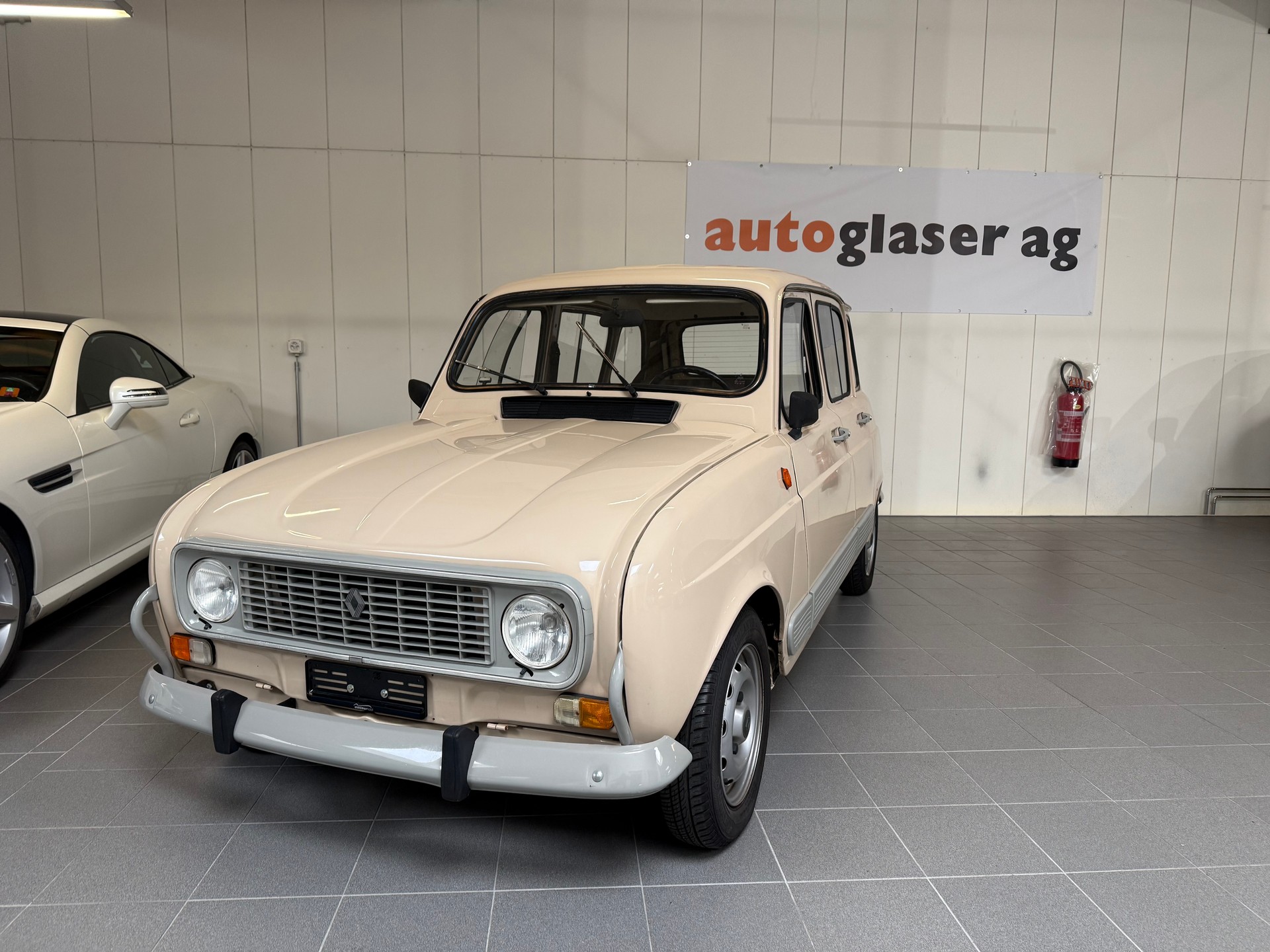 RENAULT R4 1100 GTL