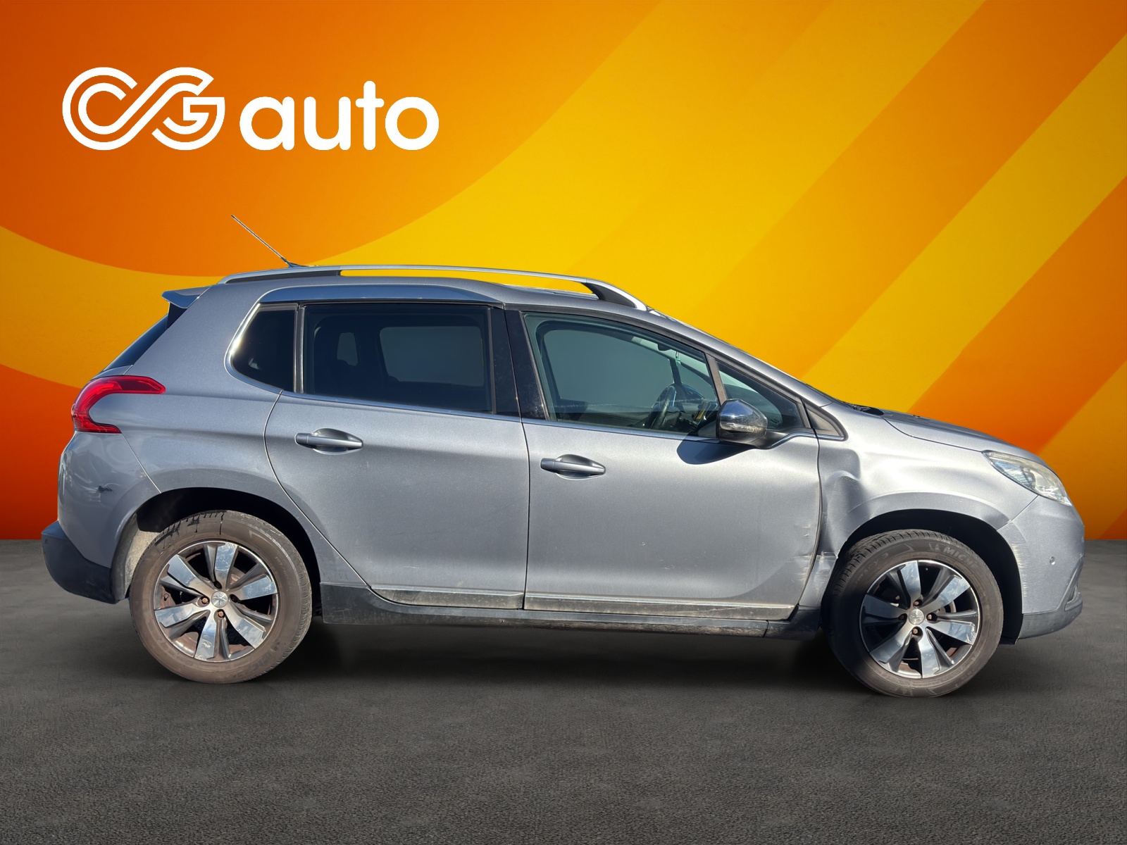 PEUGEOT 2008 1.6 e-HDi Allure-image-4