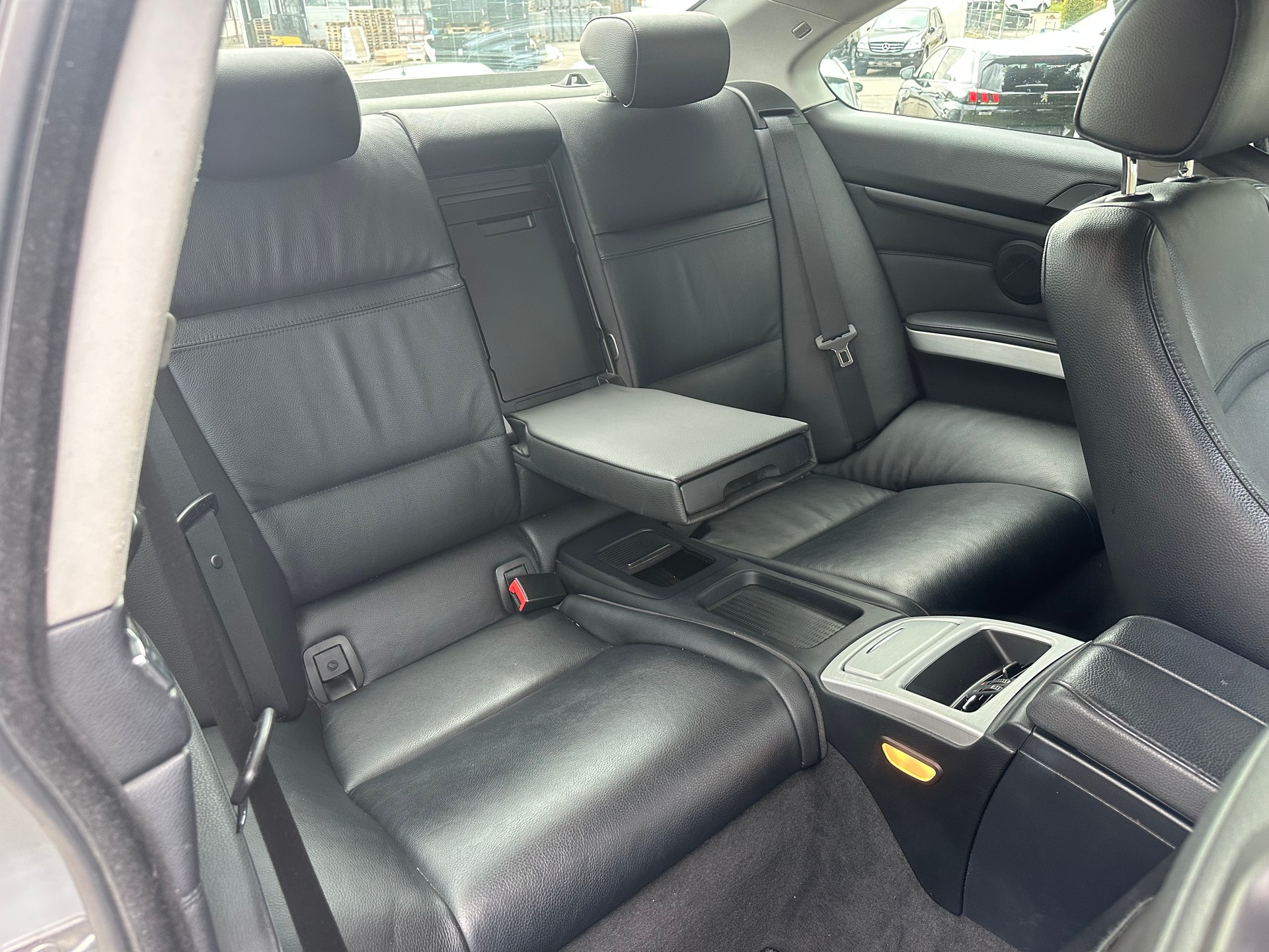 BMW 320d Coupé Steptronic-image-11