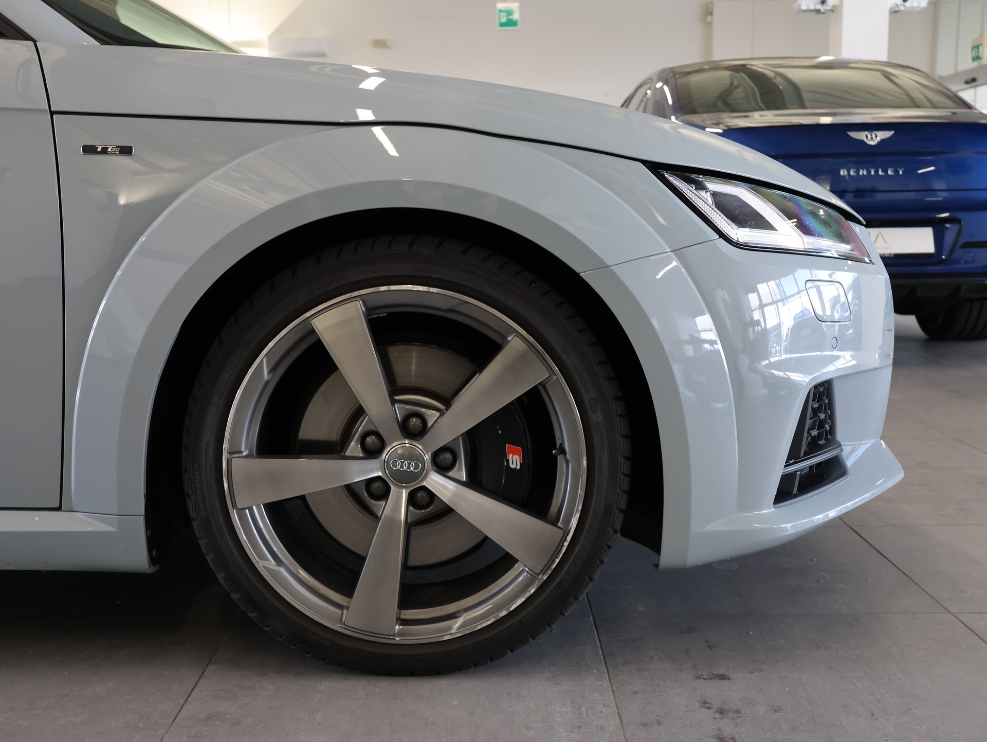 AUDI TT Coupé 45 TFSI 20 Years quattro S-tronic*TT 20 YEARS EDITION* *SPORTABGASSANLAGE* *BANG & OLUFSEN*-image-7