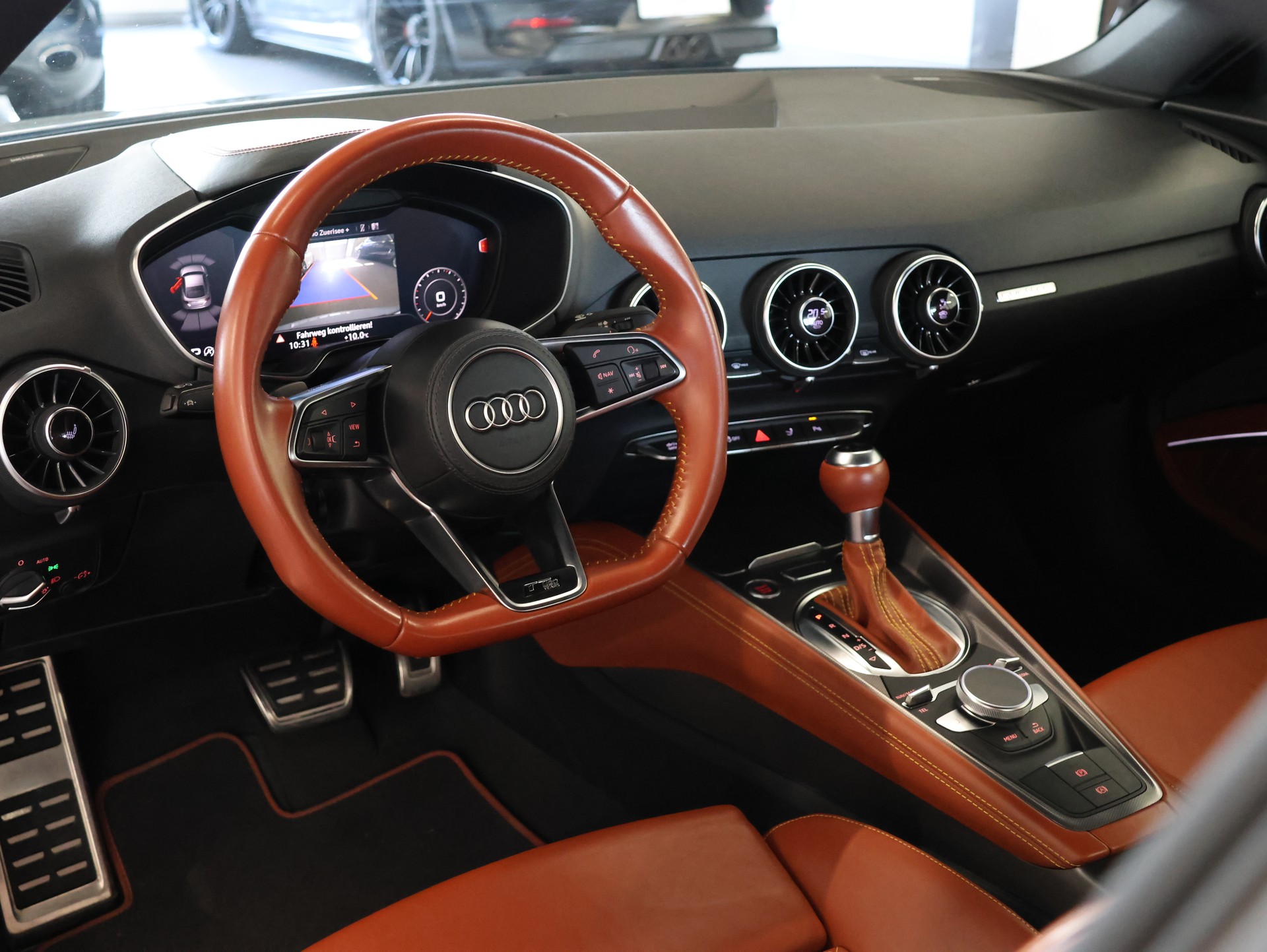 AUDI TT Coupé 45 TFSI 20 Years quattro S-tronic*TT 20 YEARS EDITION* *SPORTABGASSANLAGE* *BANG & OLUFSEN*-image-20