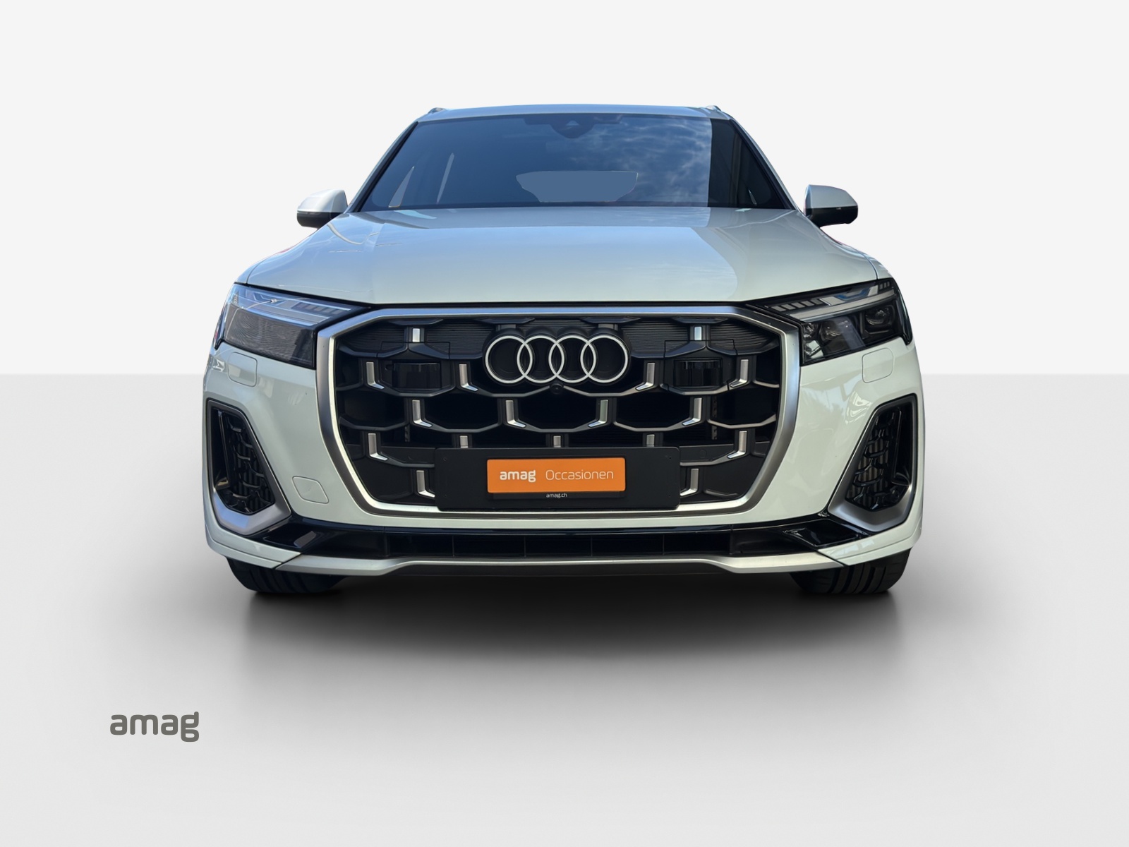 AUDI SQ7 TFSI quattro tiptronic-image-6