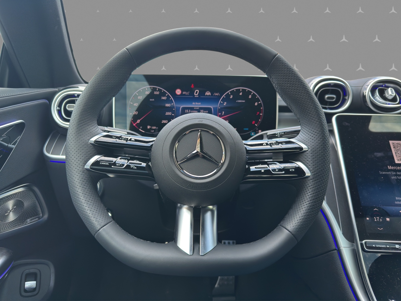 MERCEDES-BENZ CLE 300 Coupé 4Matic 9G-Tronic-image-9
