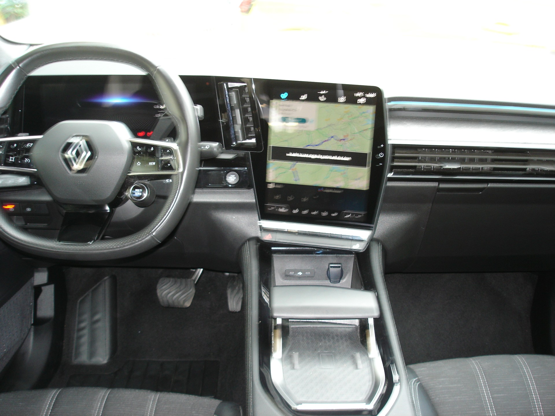 RENAULT Austral 1.2 HEV 200 Techno A-image-11