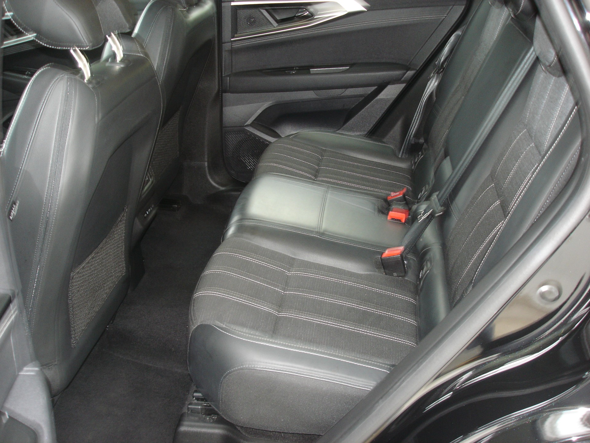 RENAULT Austral 1.2 HEV 200 Techno A-image-8