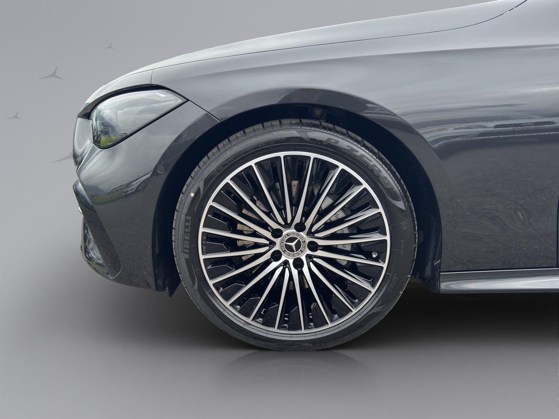 MERCEDES-BENZ CLE 200 AMG Line 4matic Cabriolet-image-19