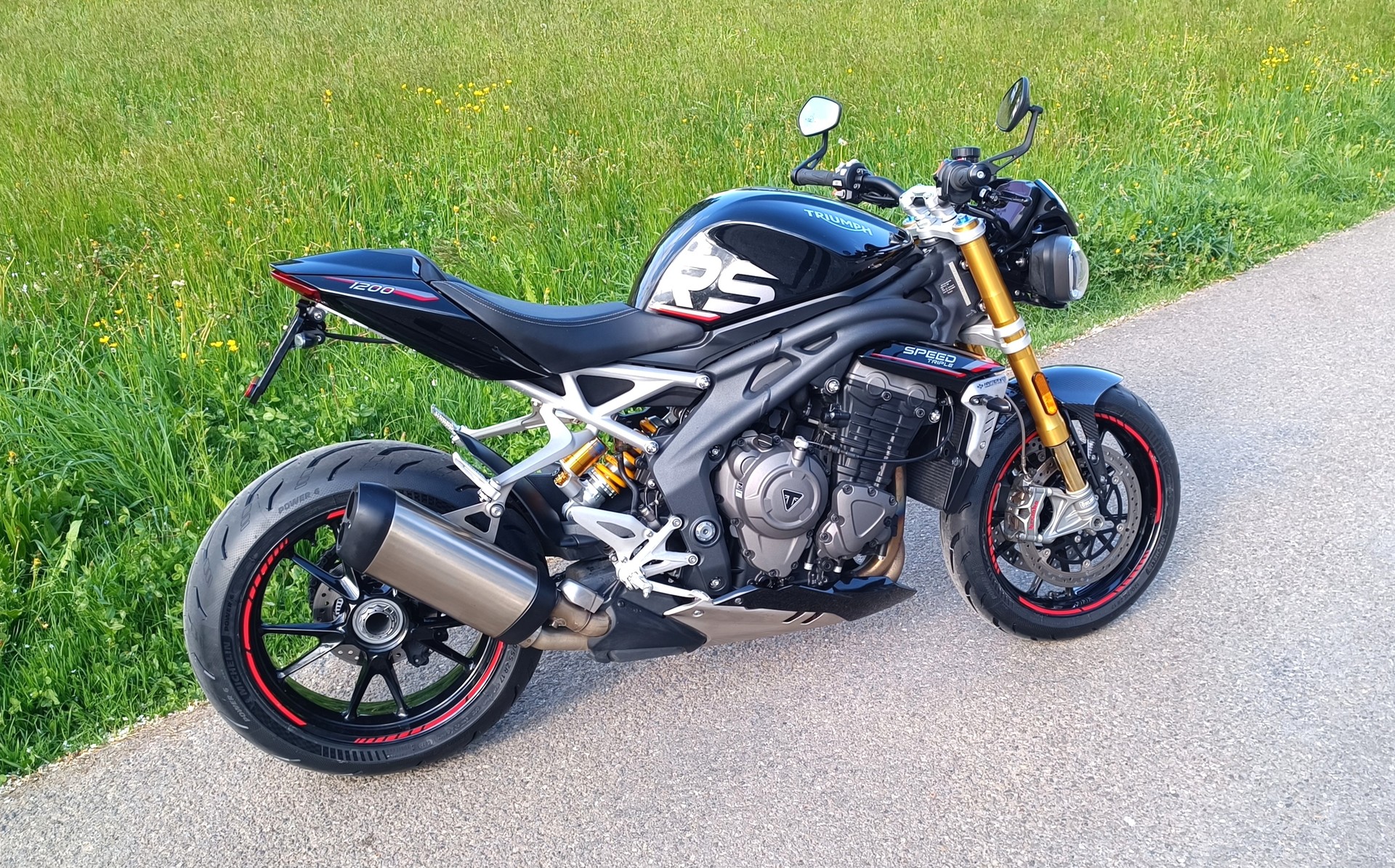 TRIUMPH Speed Triple 1200 RS-image-2