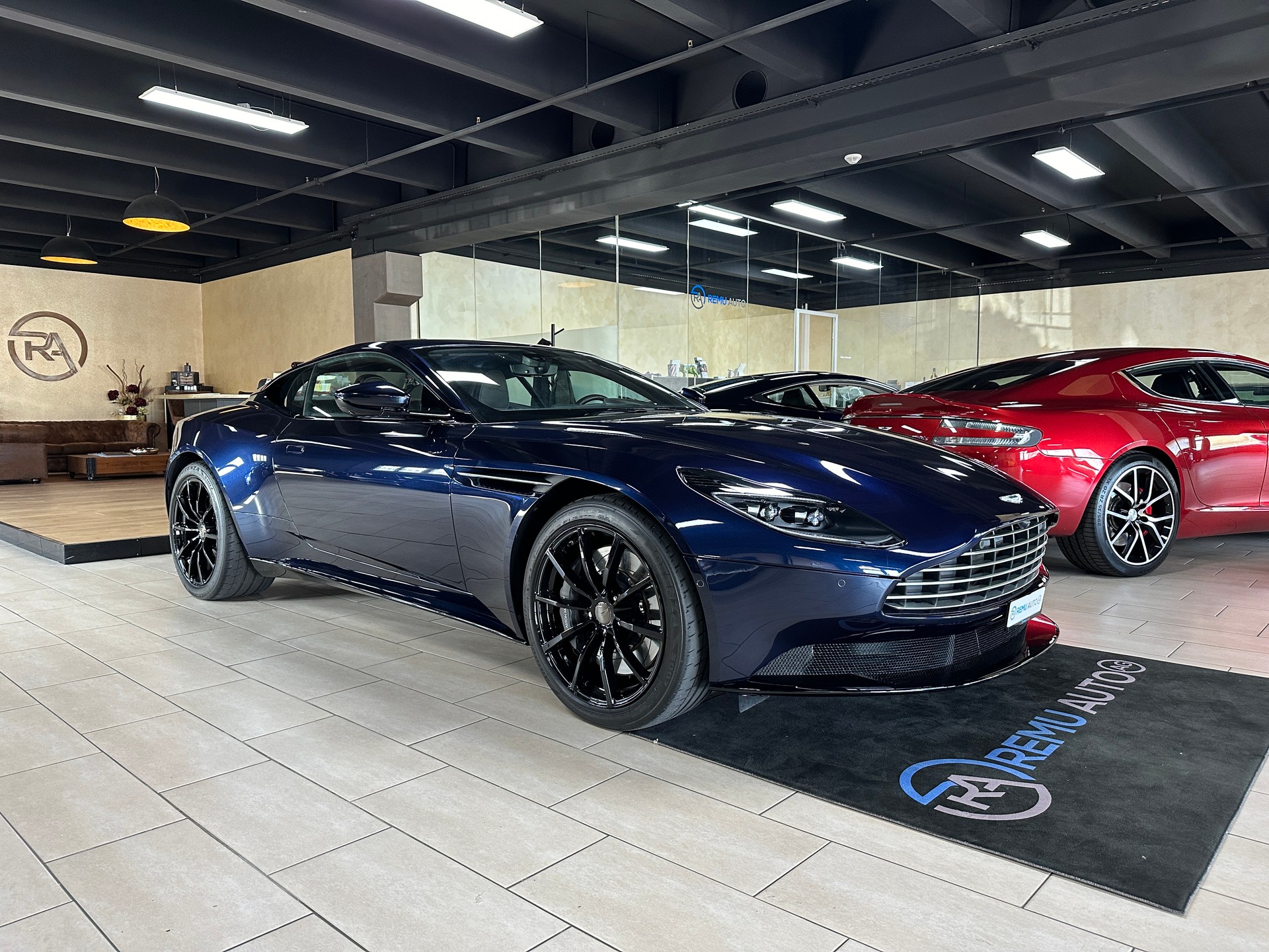 ASTON MARTIN DB11 V12 Touchtronic 3 AMR