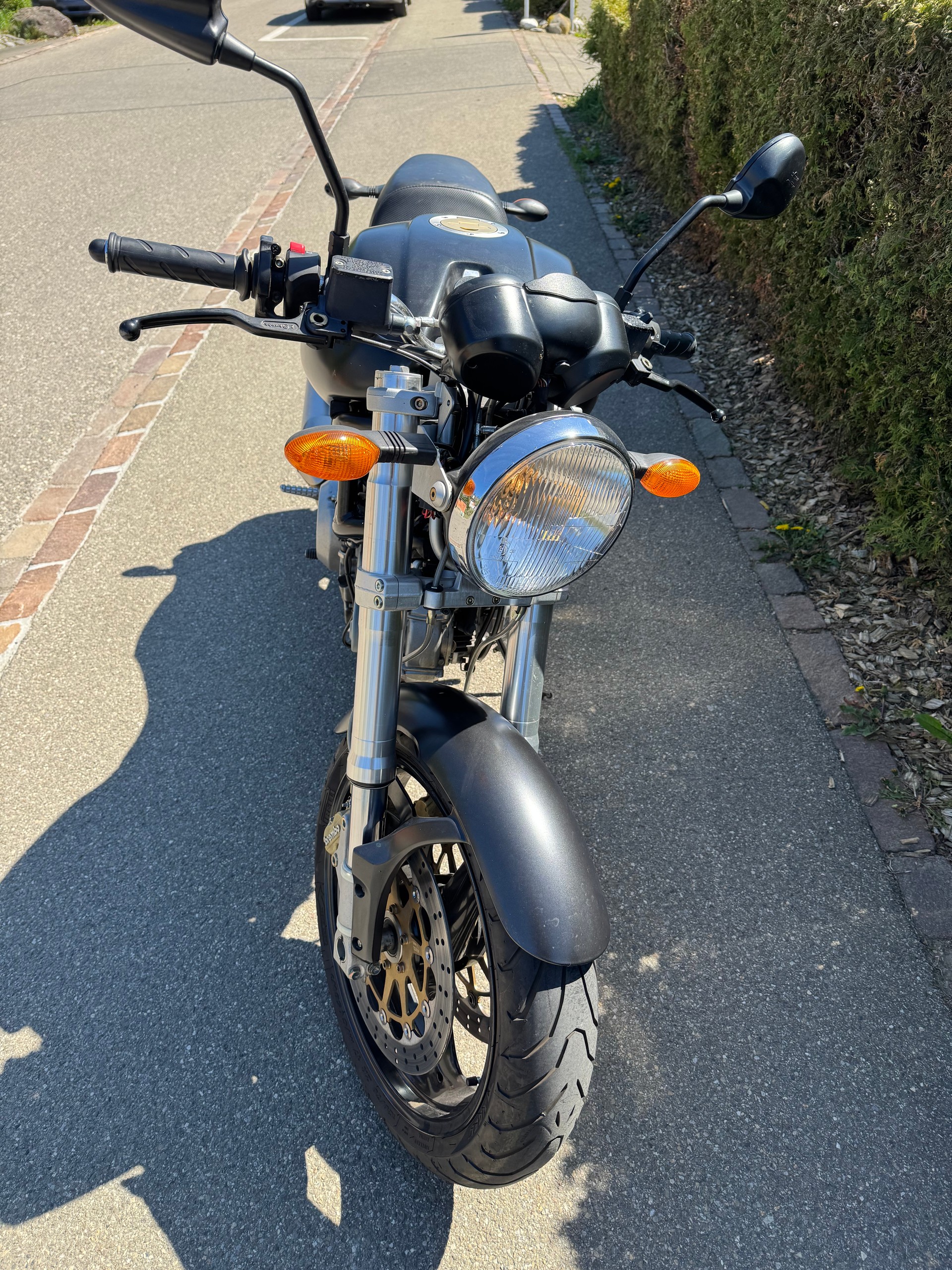 DUCATI Monster 620 i.e.Dark-image-2
