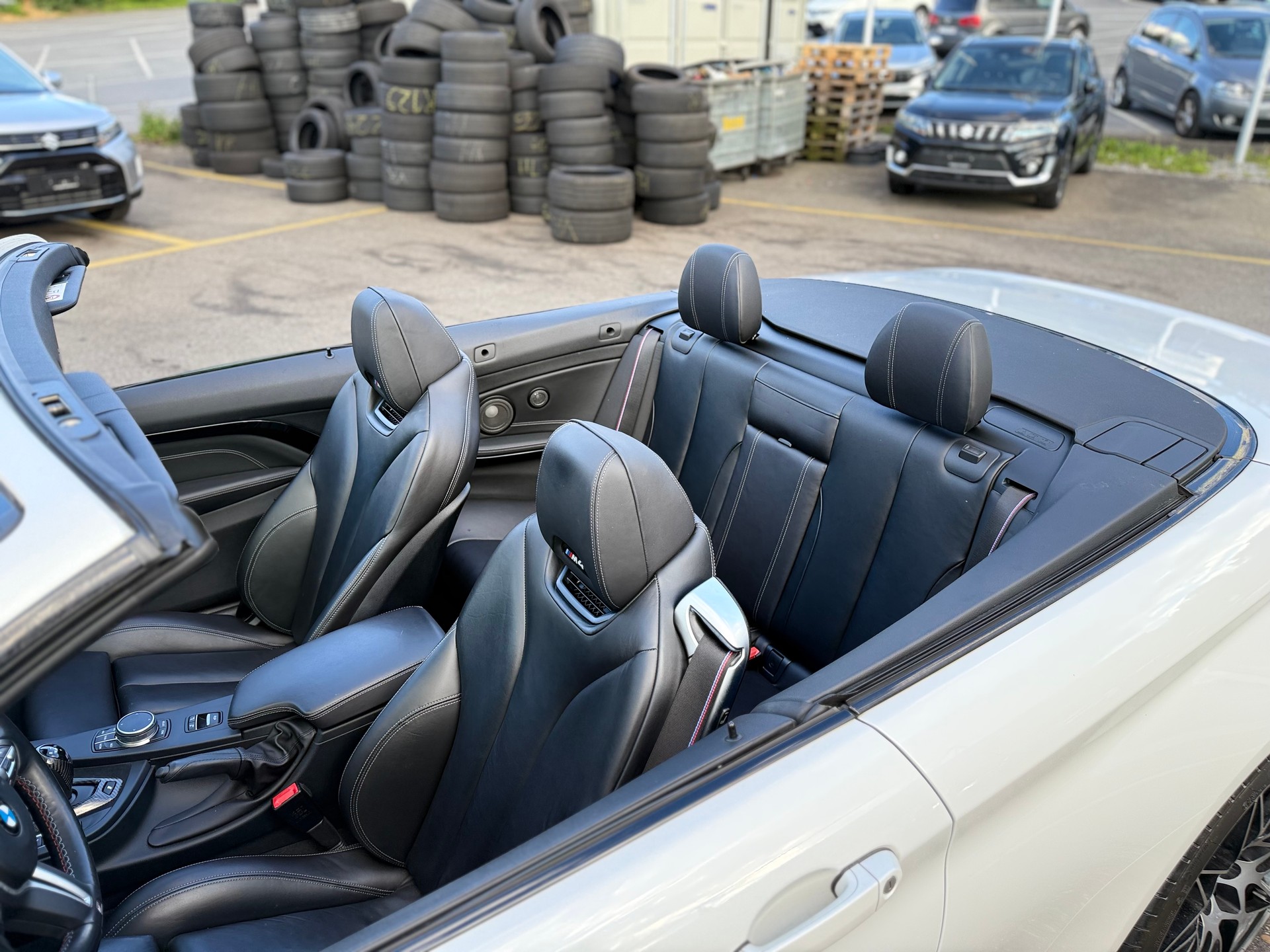 BMW M4 Cabriolet Drivelogic M Competition-image-19