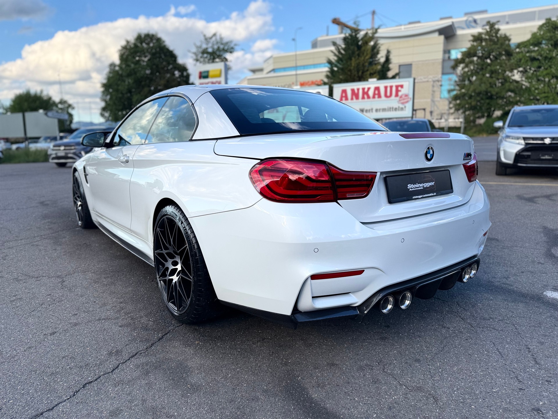 BMW M4 Cabriolet Drivelogic M Competition-image-7