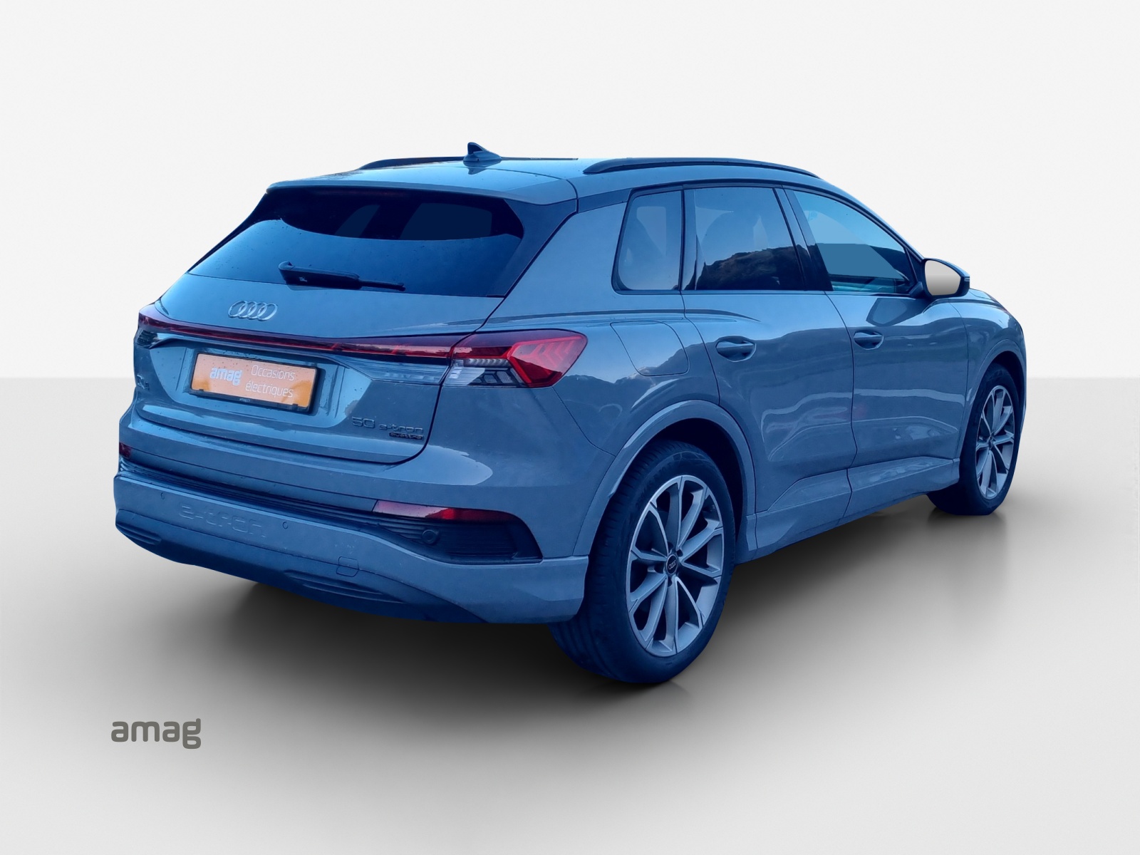 AUDI Q4 e-tron 50 quattro-image-5