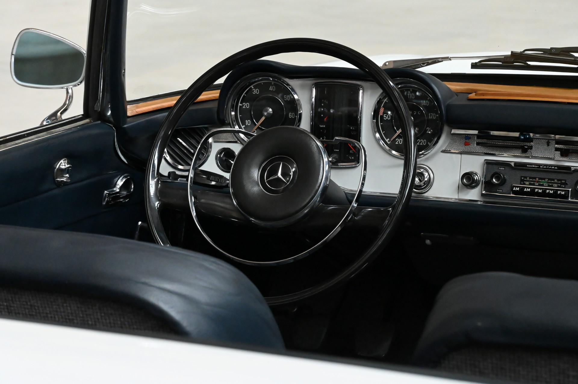 MERCEDES-BENZ CH-Erstauslieferung-image-7