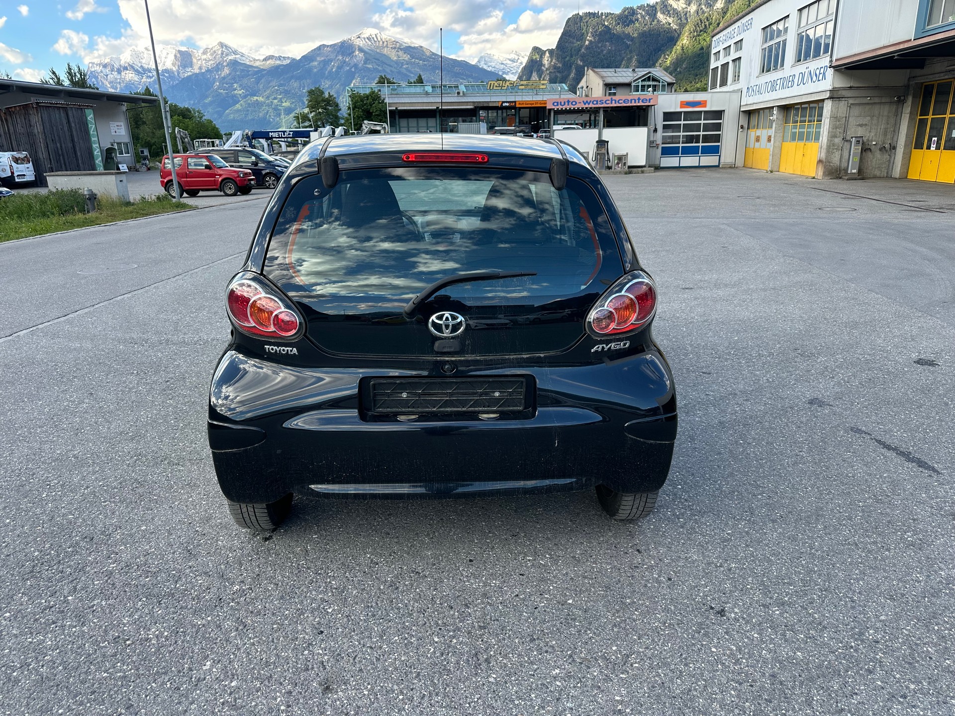 TOYOTA Aygo 1.0 Linea Sol-image-5