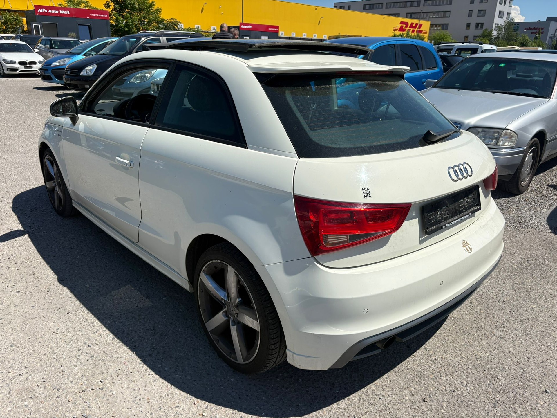 AUDI 1.6 TDI S-Line-image-5