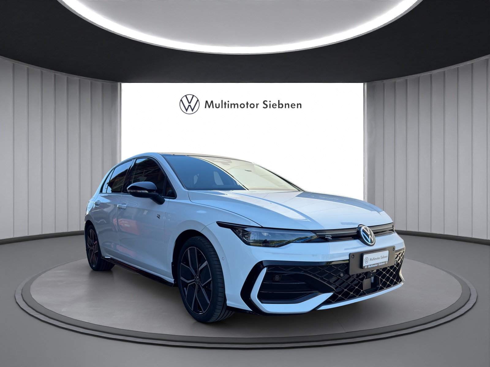 VW Golf 2.0 TSI R-Line DSG 4 Motion (Limousine) VW VW Golf 2.0 TSI R-Line DSG 4 Motion (Limousine)