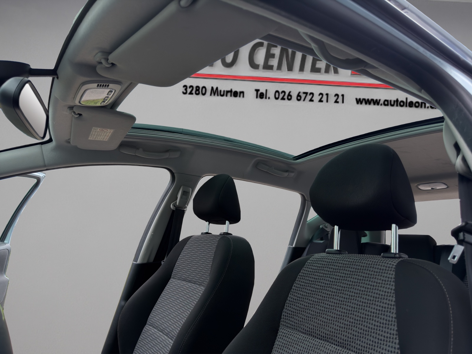 PEUGEOT 207 SW 1.6 16V Sport Automatic-image-18