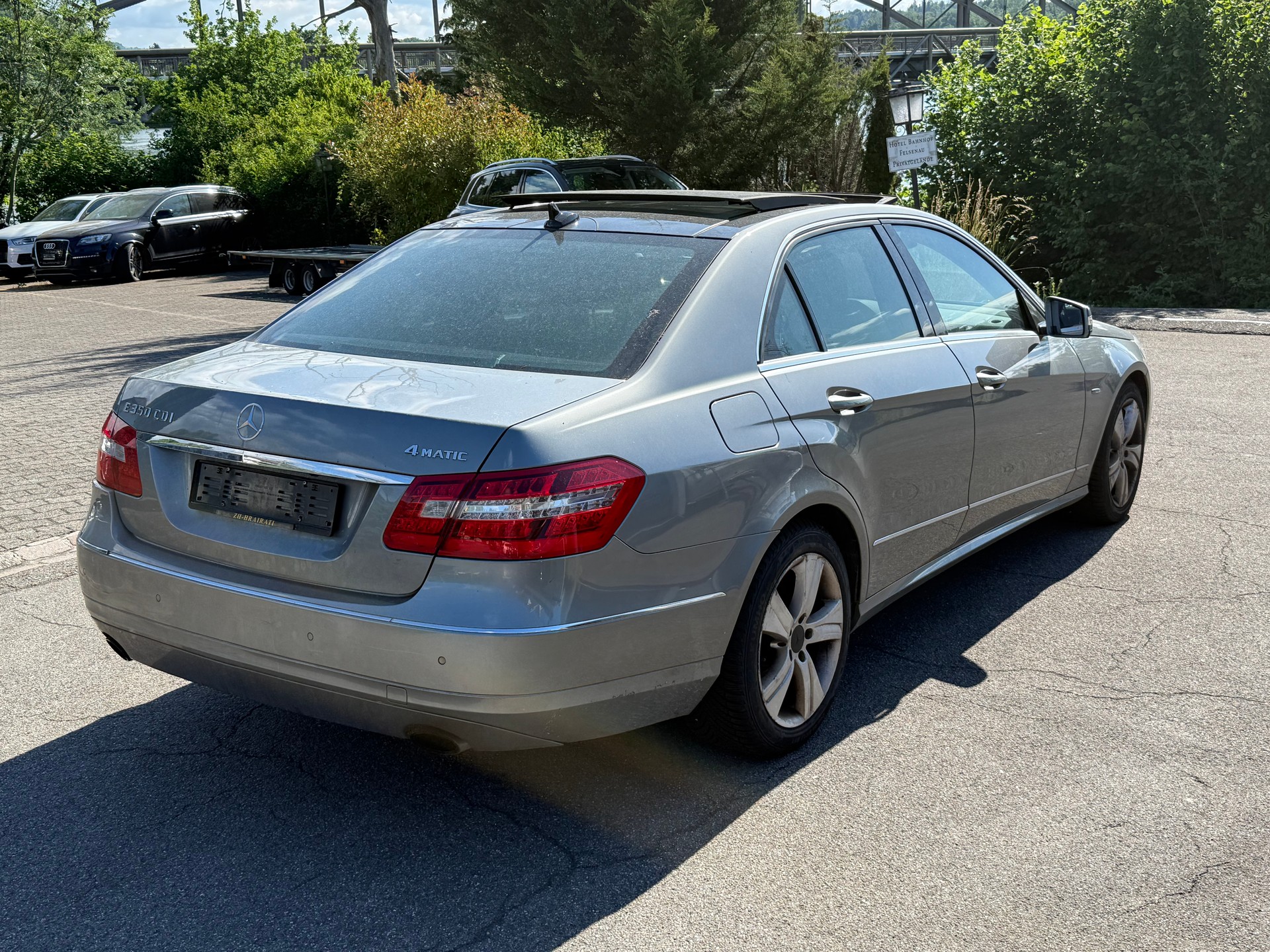MERCEDES-BENZ E350 CDI 4Matic Limo. Vollaustattung-image-2