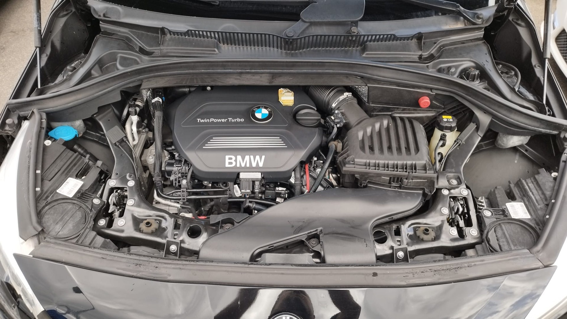 BMW 220d xDrive Gran Tourer Steptronic-image-10