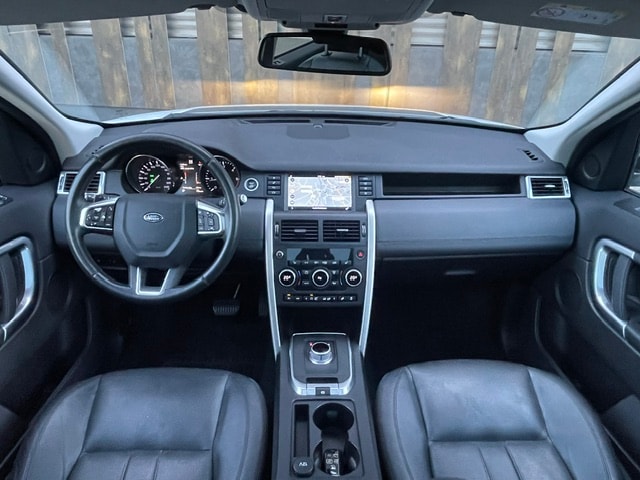 LAND ROVER Discovery Sport 2.2TD4 SE AT9-image-17