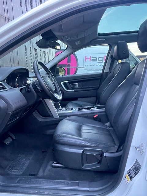 LAND ROVER Discovery Sport 2.2TD4 SE AT9-image-15