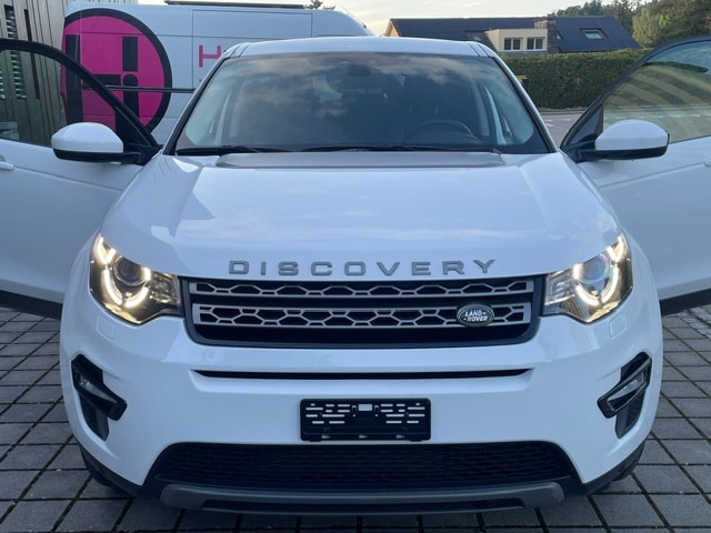 LAND ROVER Discovery Sport 2.2TD4 SE AT9-showroom-element-3