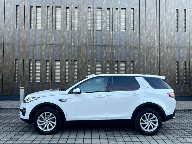 LAND ROVER Discovery Sport 2.2TD4 SE AT9-image-5