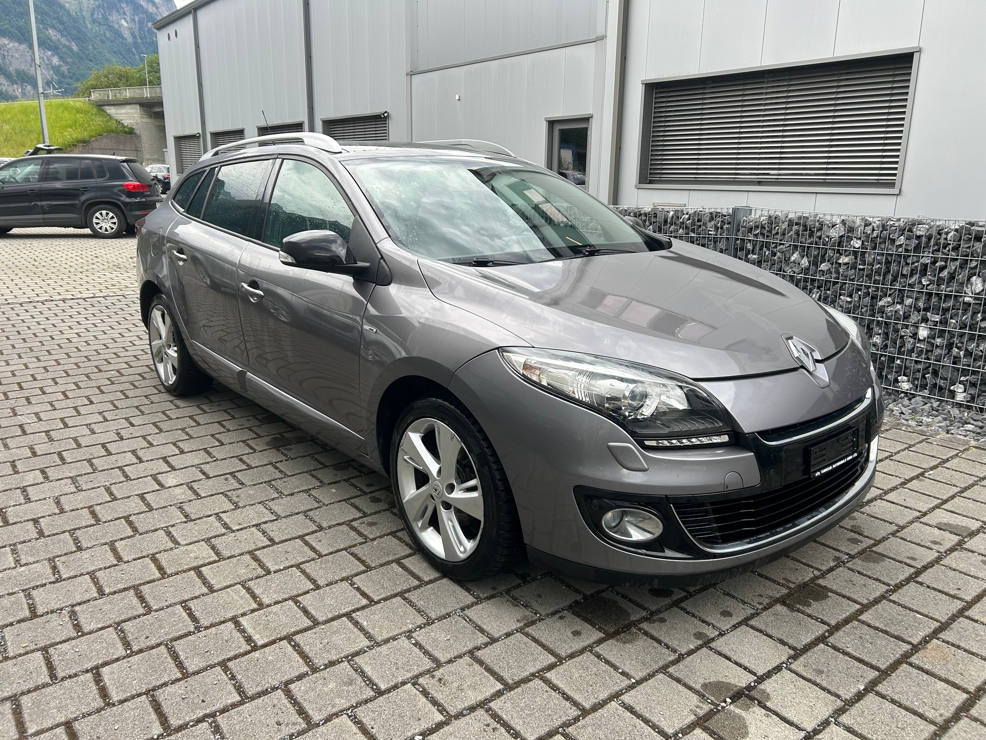 RENAULT Mégane Grandtour 1.5 dCi Bose-image-2