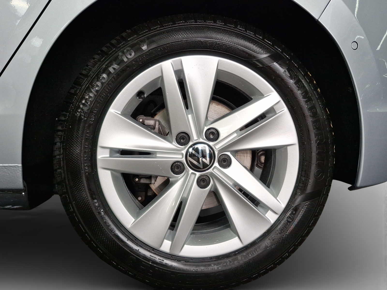 VW Golf 1.5 e TSI mHEV Life DSG-image-13