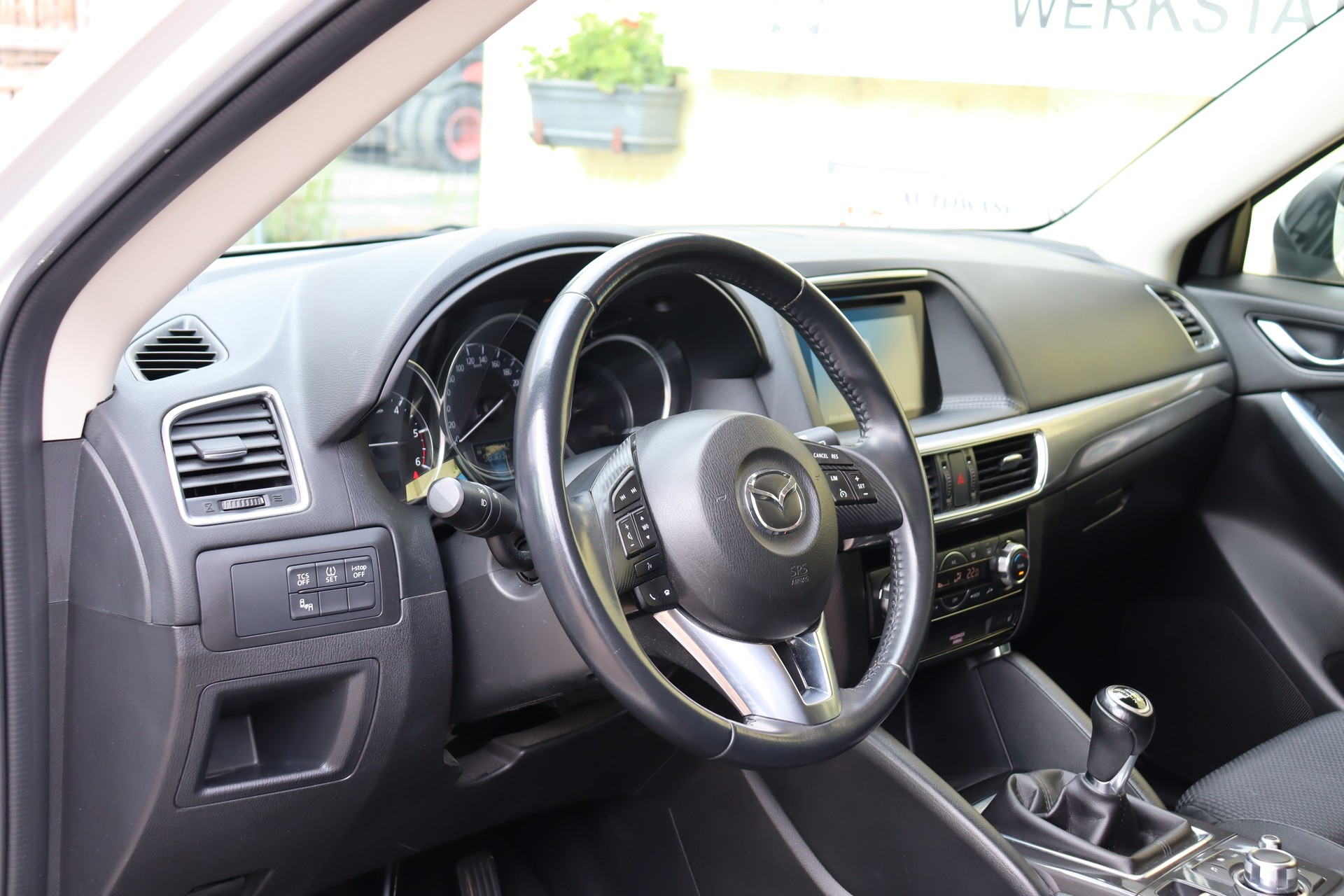 MAZDA CX-5 2.2 D Ambition FWD-image-6
